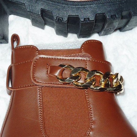 NEW Womens Forever Link Chestnut Brown Boots Gold Chain Accents Chunky Heel 8.5 - Picture 8 of 9